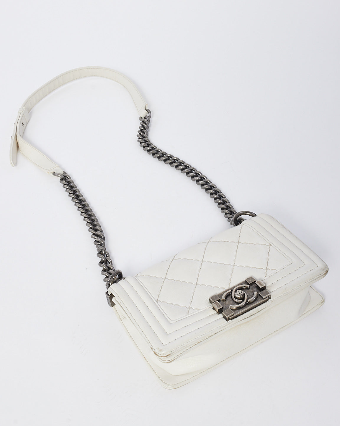 Chanel White Quilted Lambskin Small Boy Bag SHW