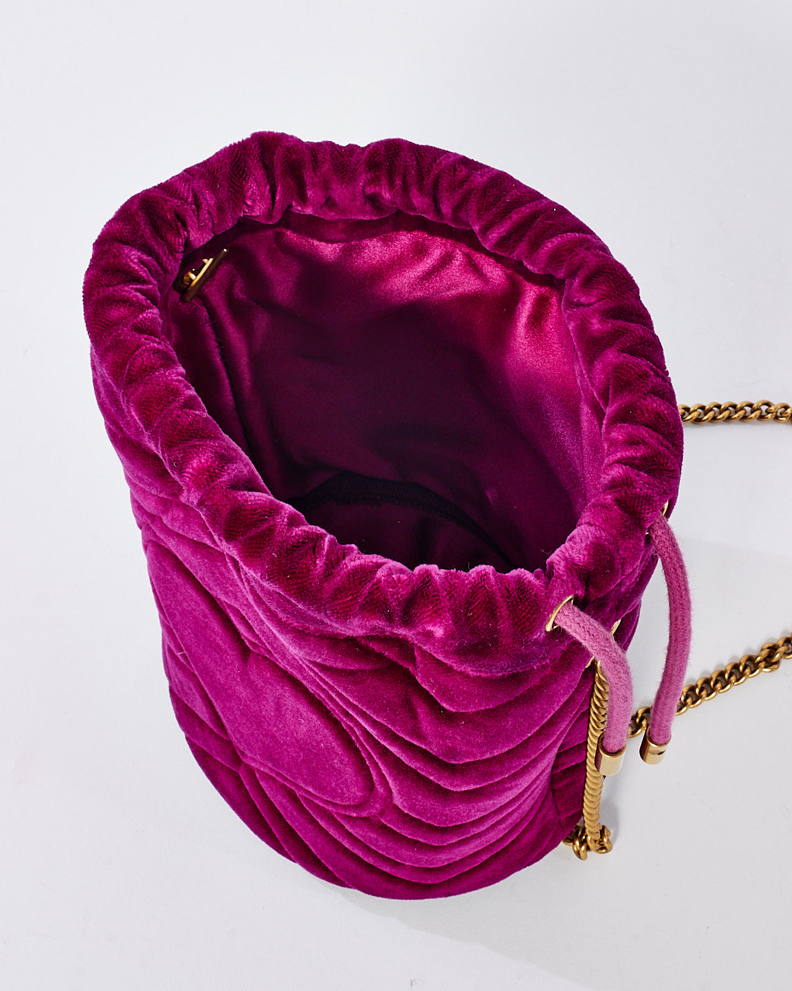 Gucci Fuchsia Velvet GG Marmont Mini Bucket Bag