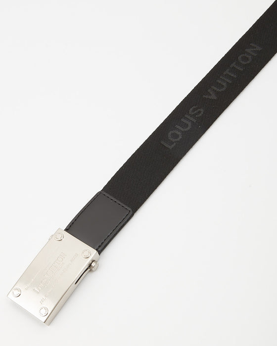 Louis Vuitton Red Bengale Inventeur Belt Silvery Cloth Metal Cloth  ref.178508 - Joli Closet