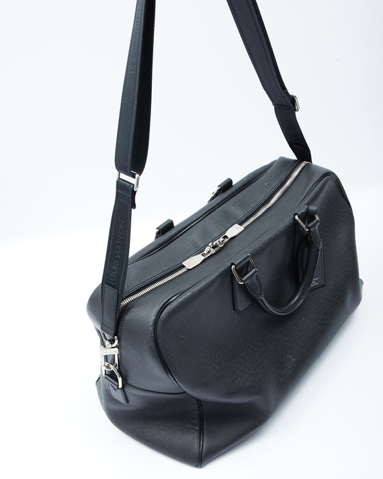 Louis Vuitton Black Taiga Neo Kendall Leather ref.399458 - Joli Closet