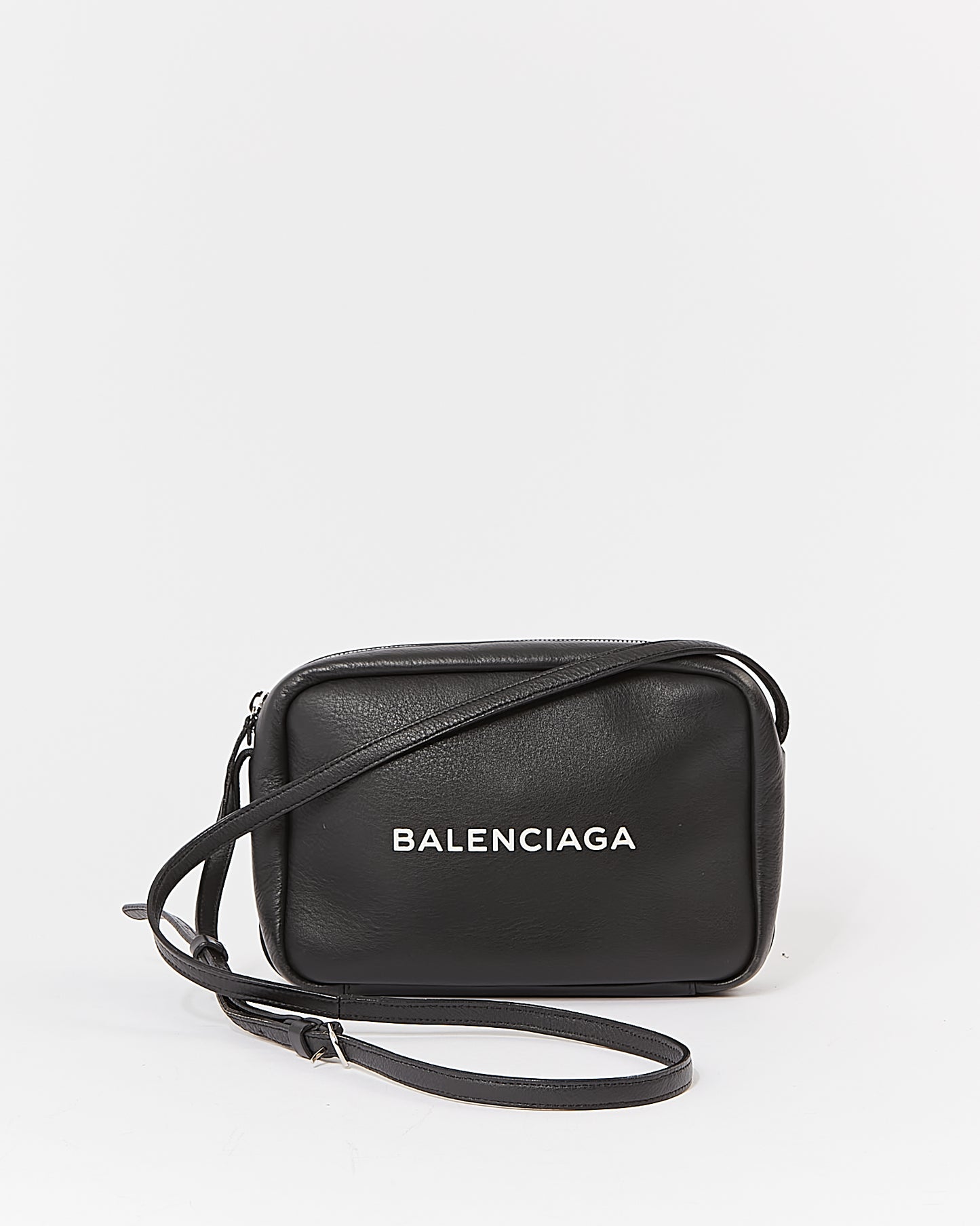 Balenciaga Sac photo Everyday Logo S en cuir noir