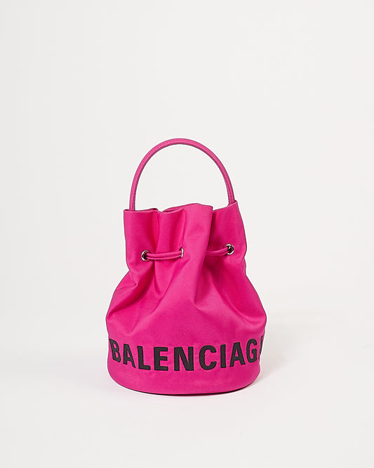 Balenciaga Sac seau à roue avec mini logo rose fuchsia