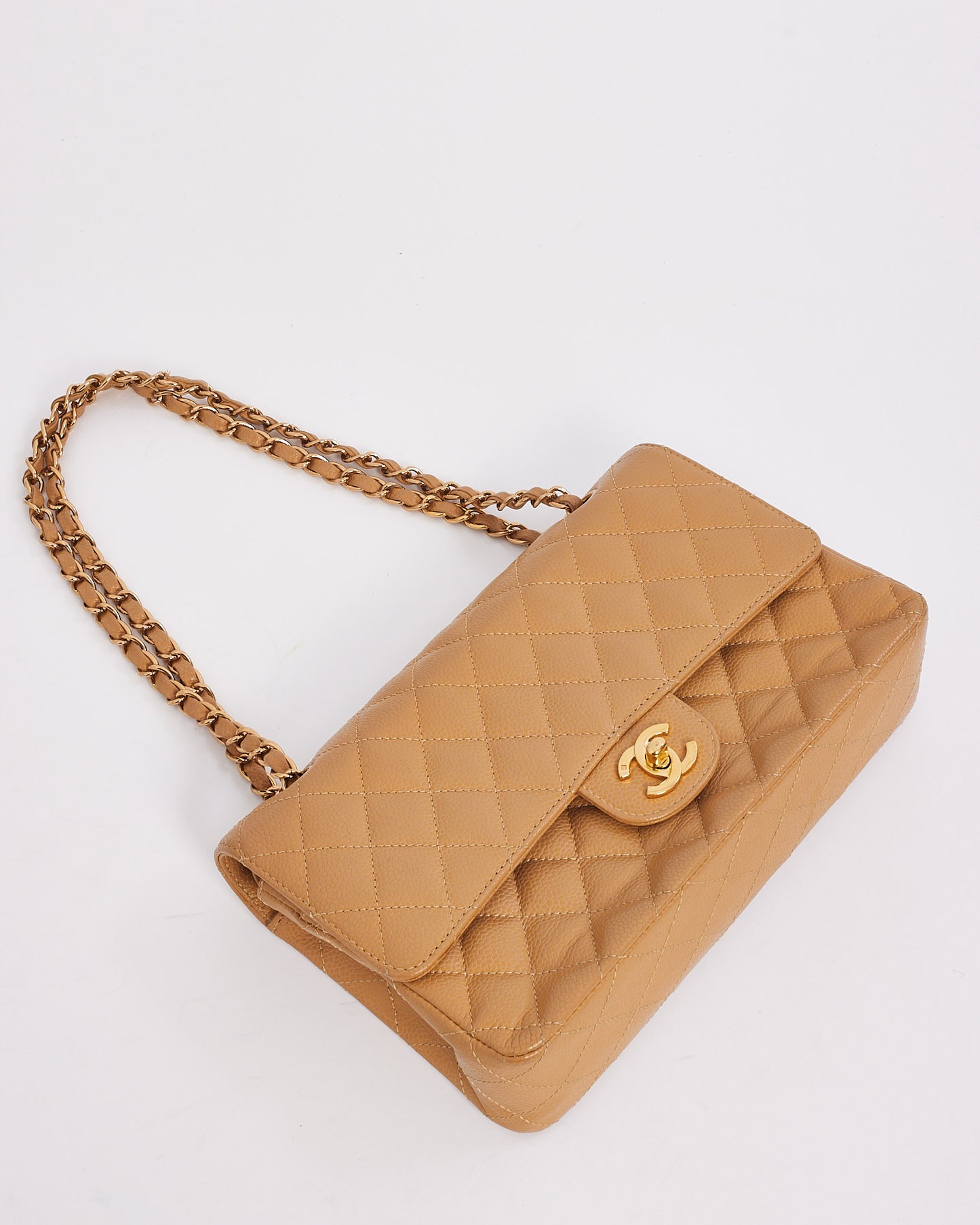 Sac Chanel Vintage Beige Caviar Classic à Double Rabat avec Quincaillerie Dorée