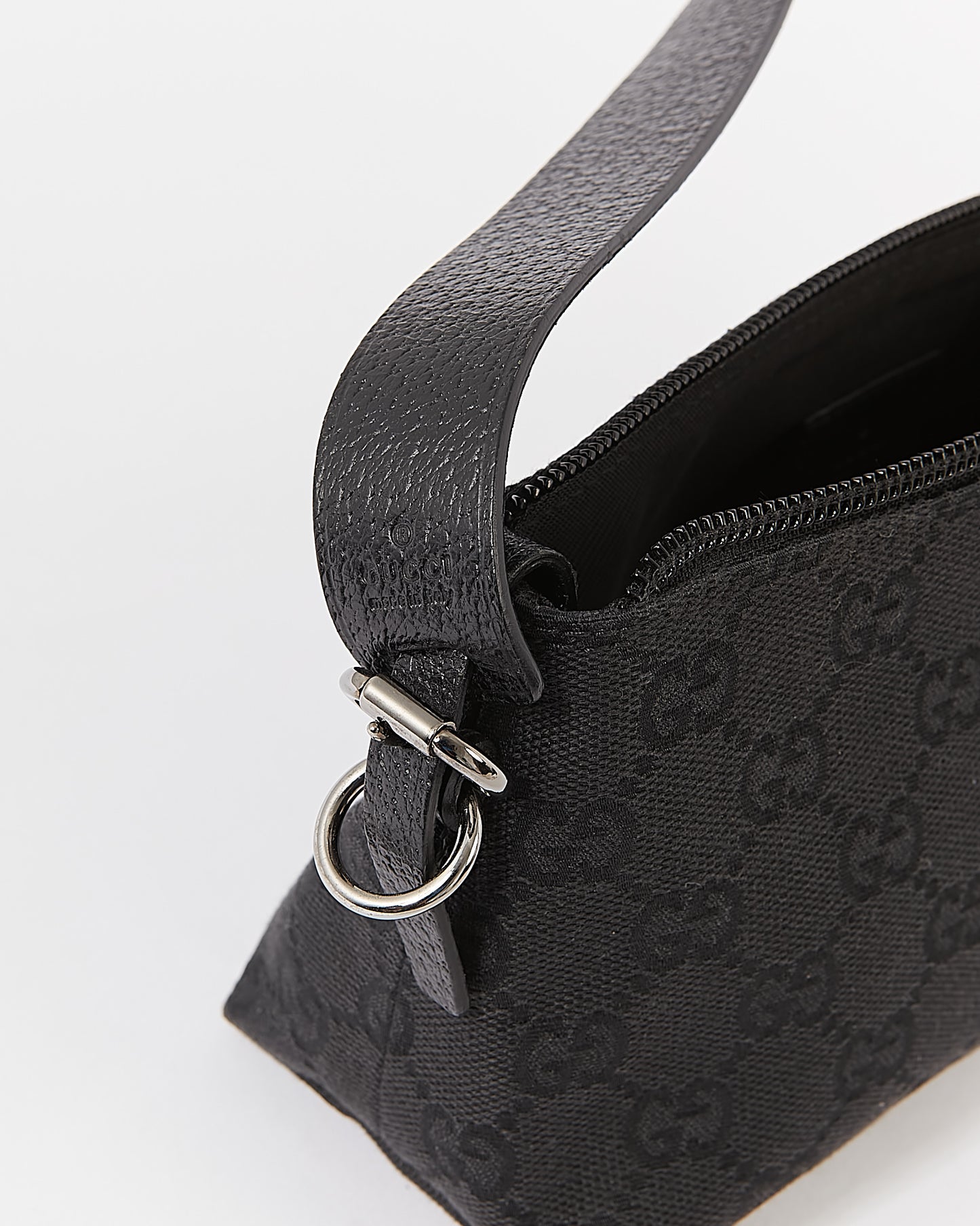 Sac à bandoulière en toile suprême GG noir Gucci