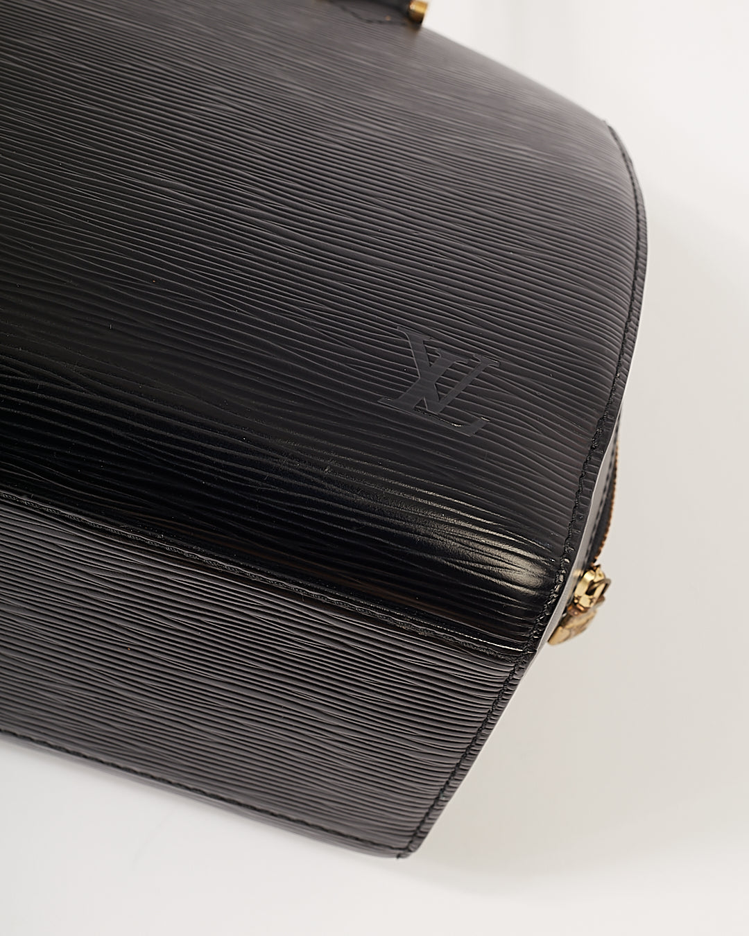 Louis Vuitton Black Epi Leather Pont Neuf PM Bag