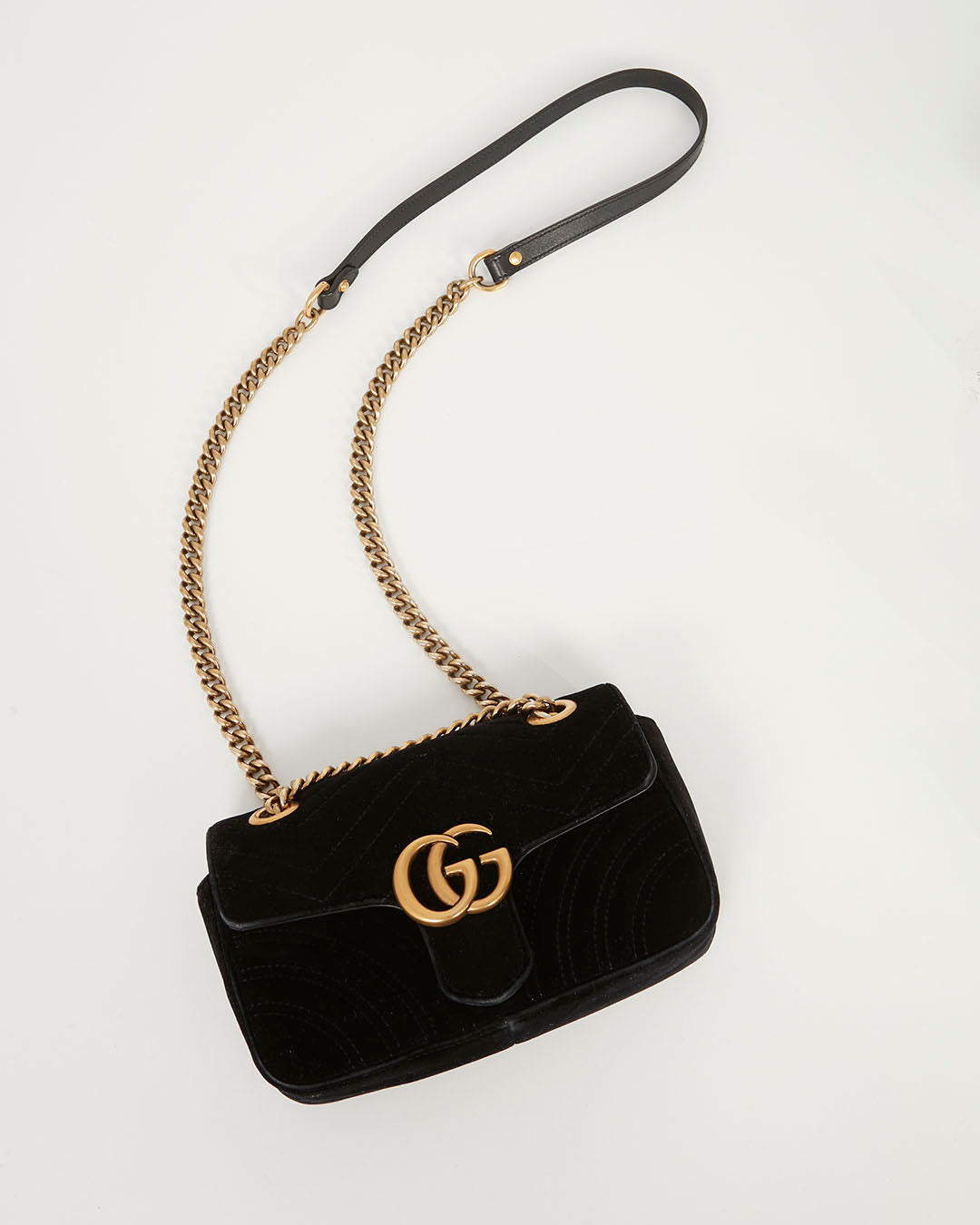 Sac à bandoulière Gucci Mini Marmont 2.0 en velours noir