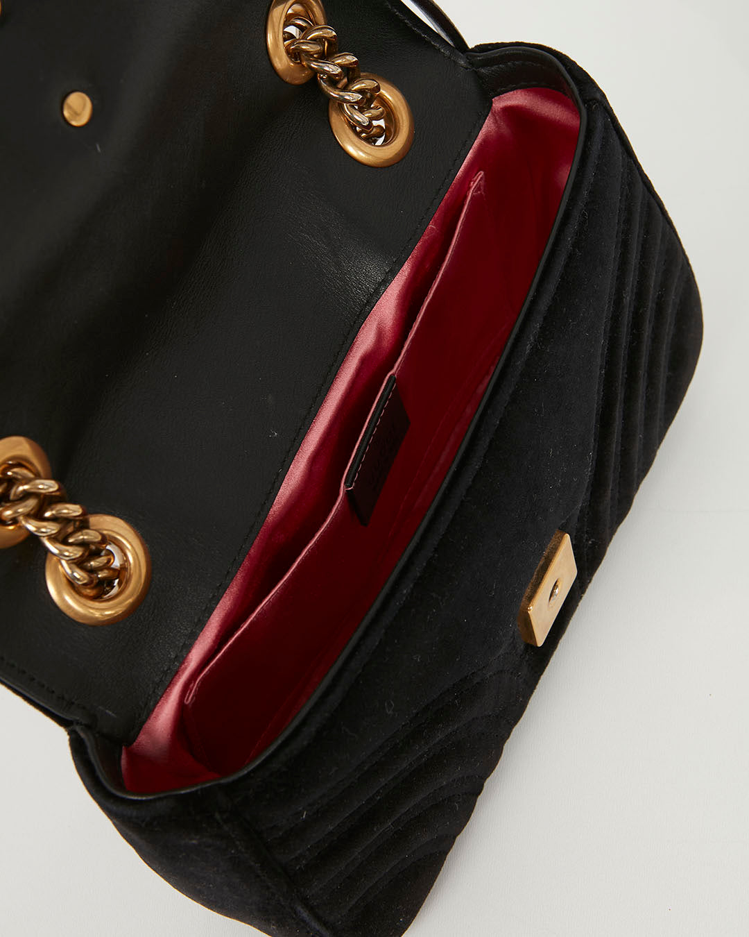 Sac à bandoulière Gucci Mini Marmont 2.0 en velours noir