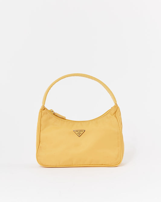 Prada Sac à bandoulière Tessuto Mini Hobo en nylon jaune 