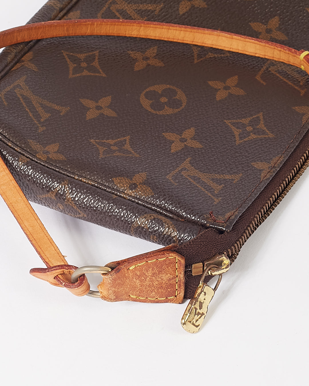 Louis Vuitton Monogram Canvas Pochette Accessoires Shoulder Bag