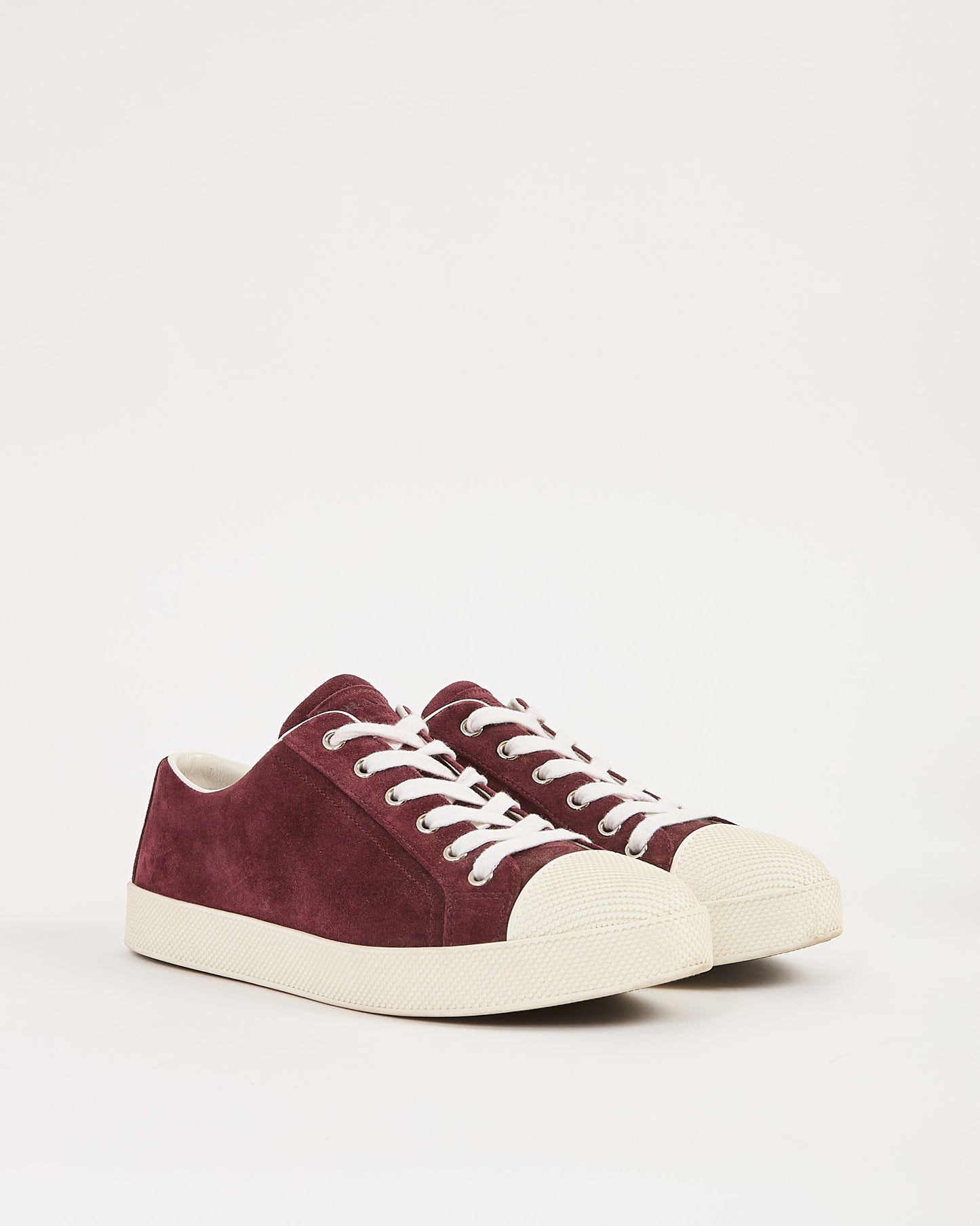 Baskets à lacets en daim violet Prada - 38,5