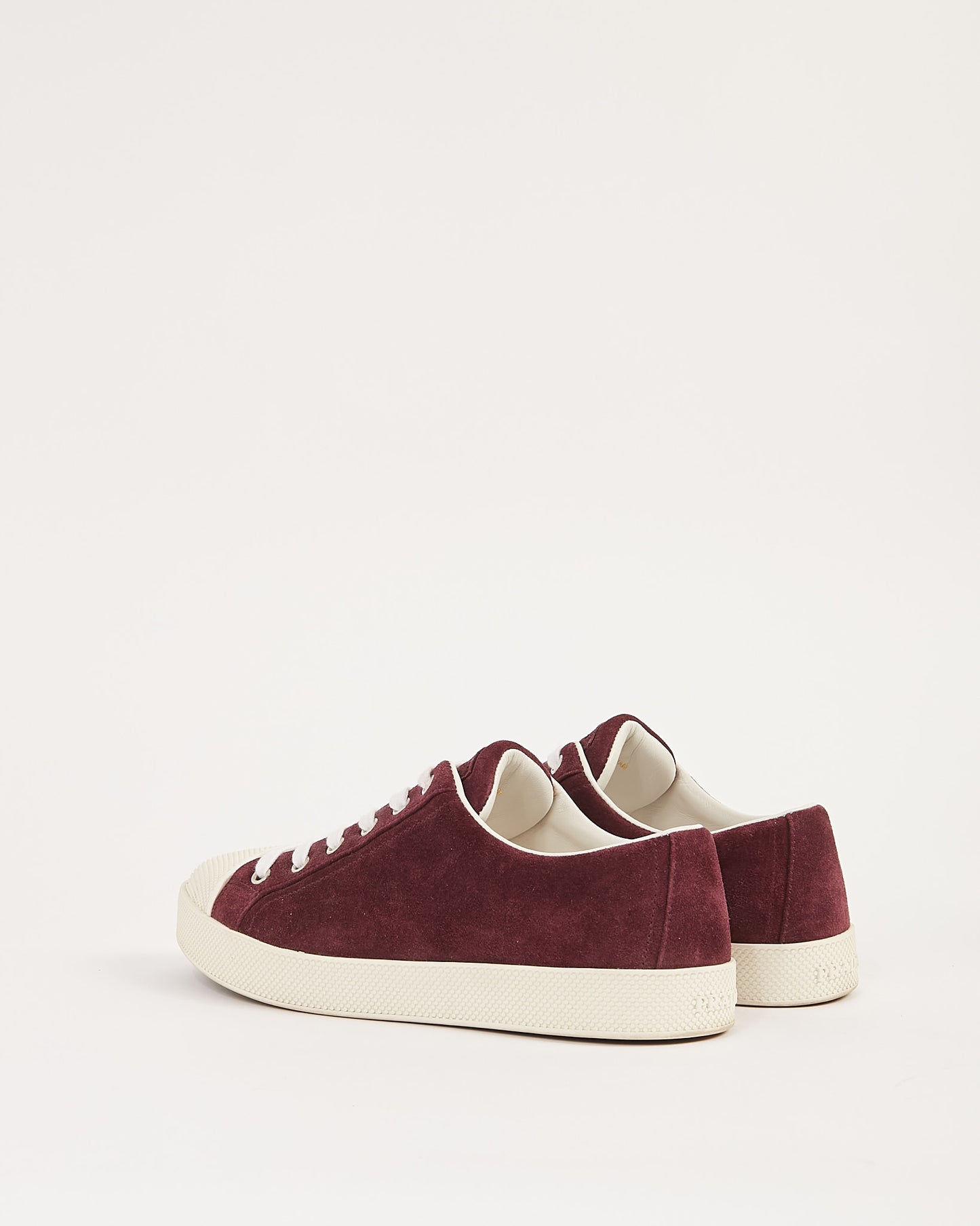 Baskets à lacets en daim violet Prada - 38,5