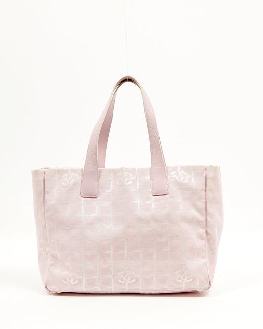 Sac cabas Chanel en nylon rose New Travel Line