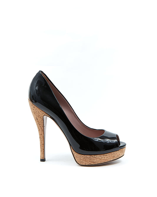 Gucci Black Patent Leather & Cork Pumps - 37.5