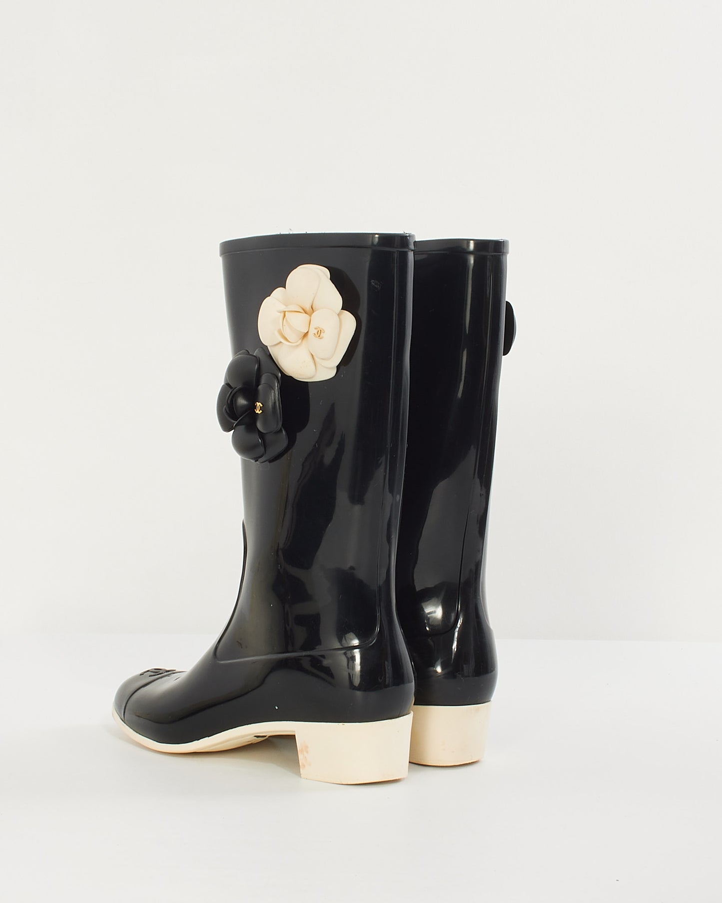 Chanel Black/Cream Rubber Camellia Flower Rain Boots - 38