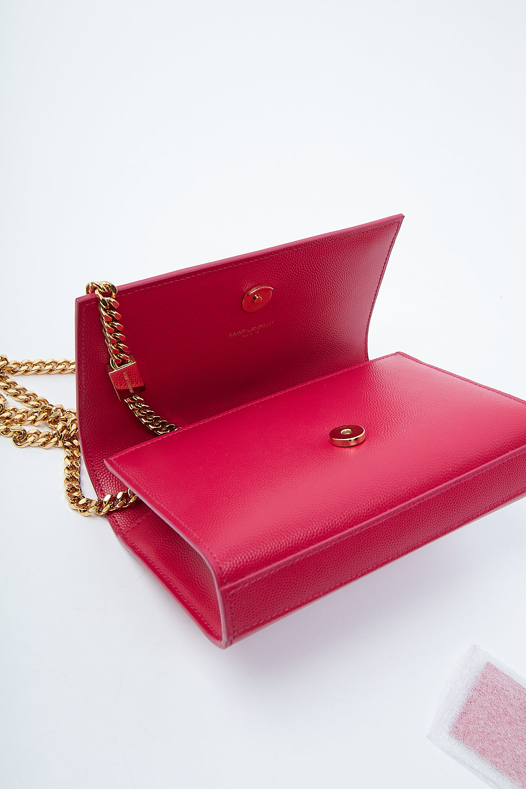 Saint Laurent Petit sac à chaîne Kate en cuir fuchsia avec monogramme