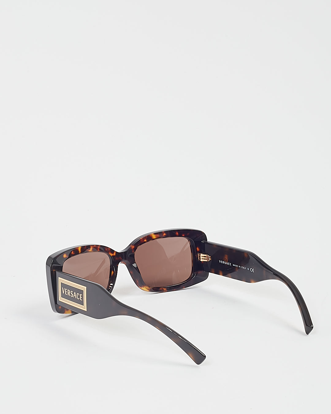 Lunettes de soleil Versace avec logo rectangulaire en forme de tortue marron 4377