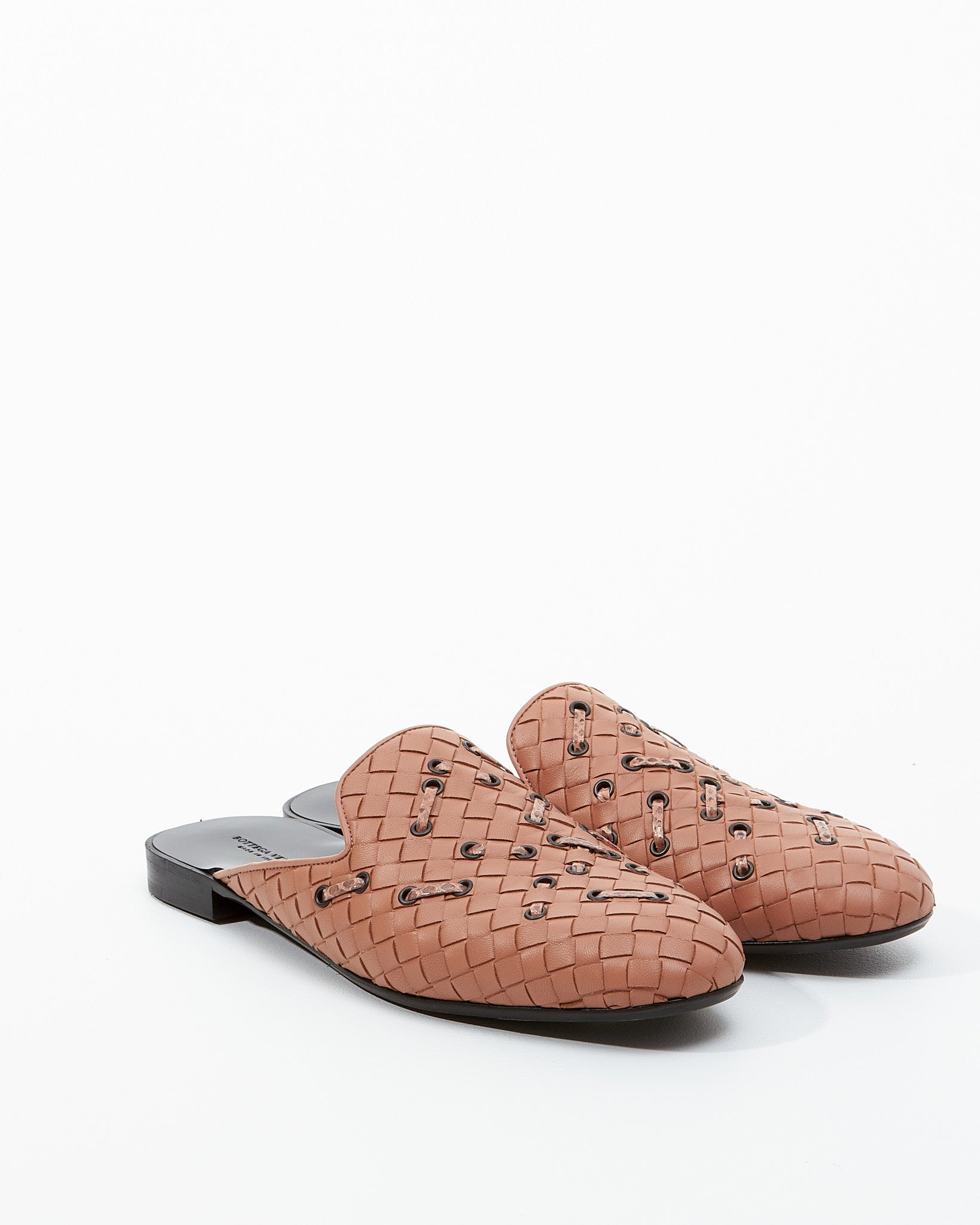 Bottega Veneta Dust Pink Leather Intrecciato Napa Slipper - 39