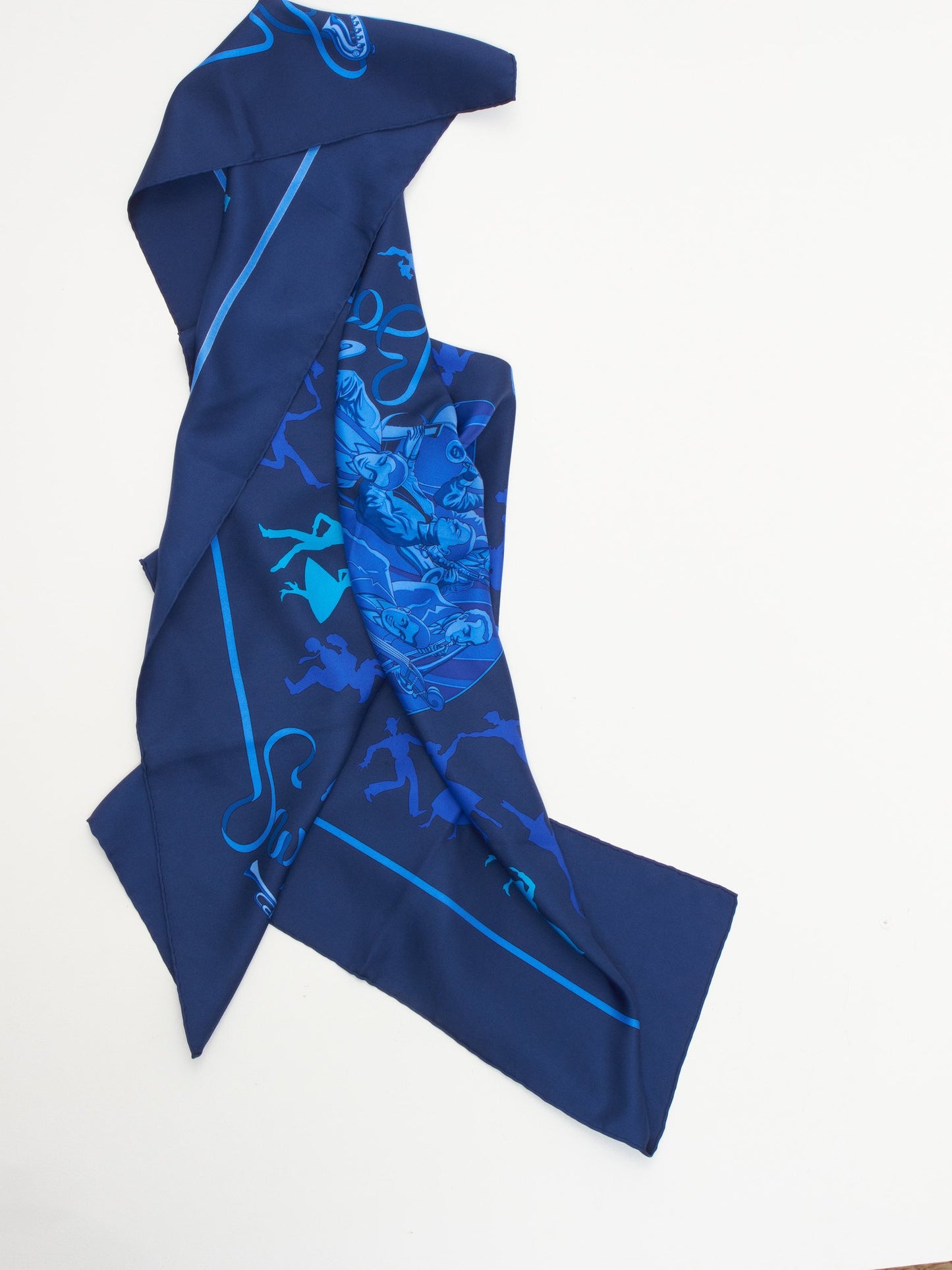 Hermès Foulard En Soie Bleu Nuit Jazz Motif 90CM