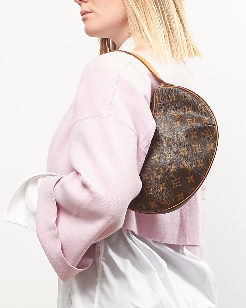 Louis Vuitton Monogram Croissant PM Shoulder Bag