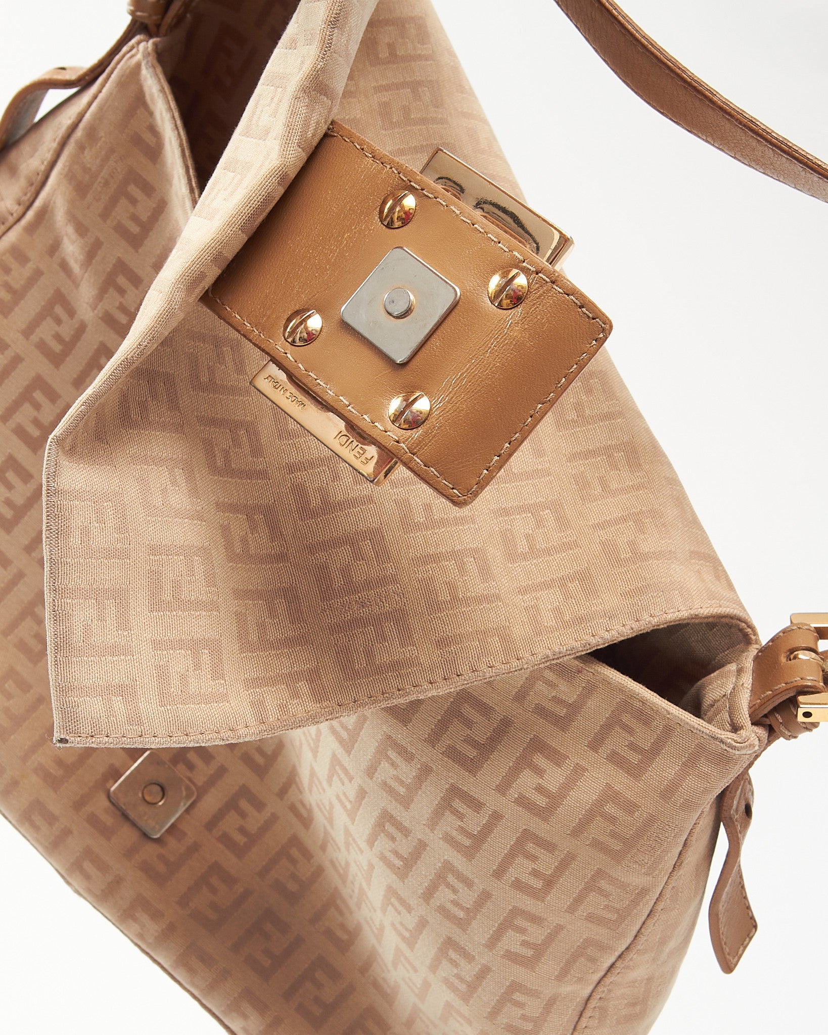 Fendi Beige Zucchino Small Mamma Forever Baguette