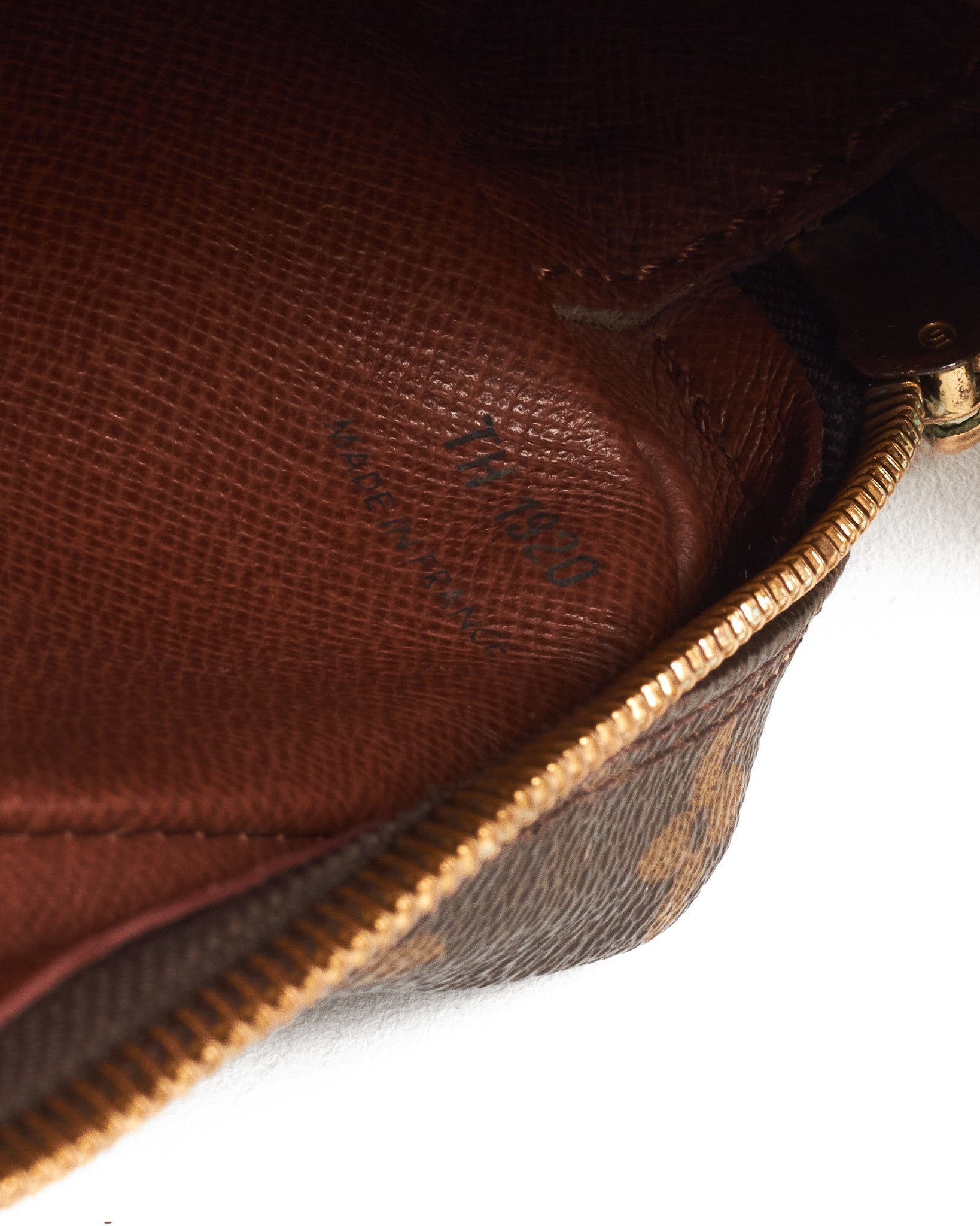 Louis Vuitton Monogram Canvas Compiegne 23 Pochette