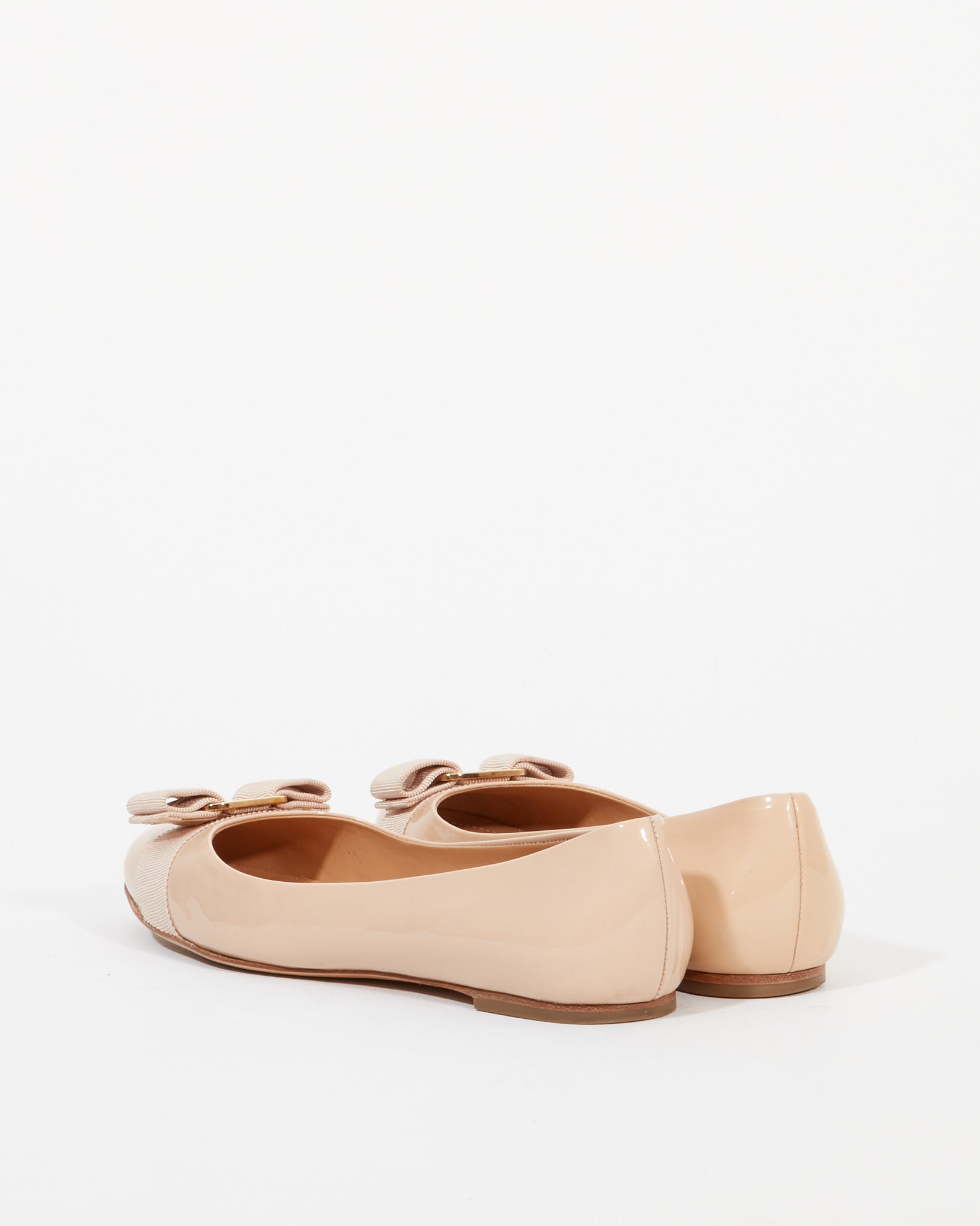 Ferragamo Nude Patent Vara Bow Ballerina Flats - 37.5