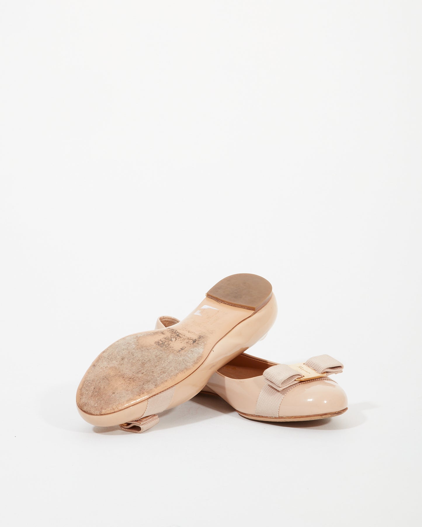 Ferragamo Nude Patent Vara Bow Ballerina Flats - 37.5