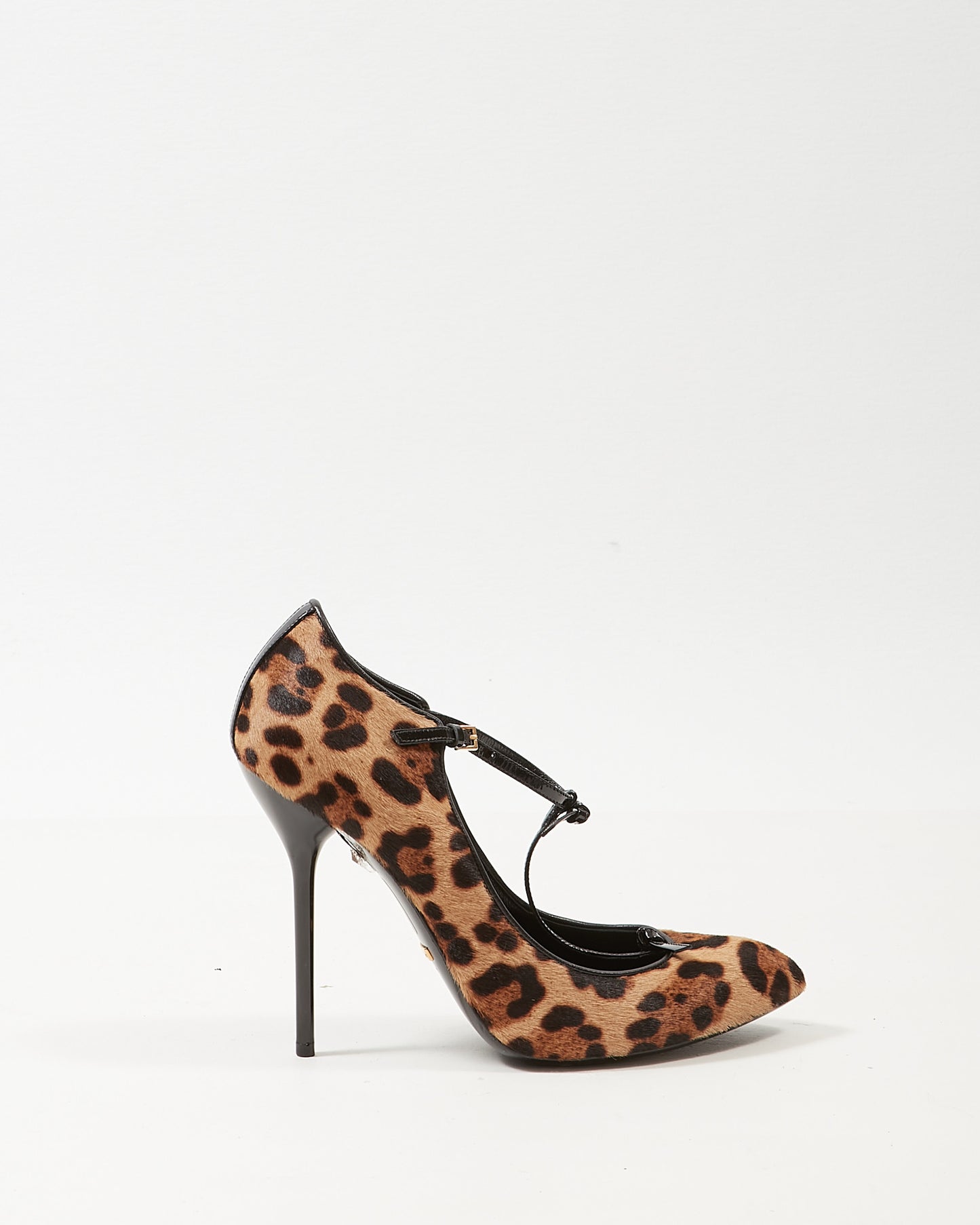 Gucci Leopard Calf Fur Beverly T-Strap Pumps - 39