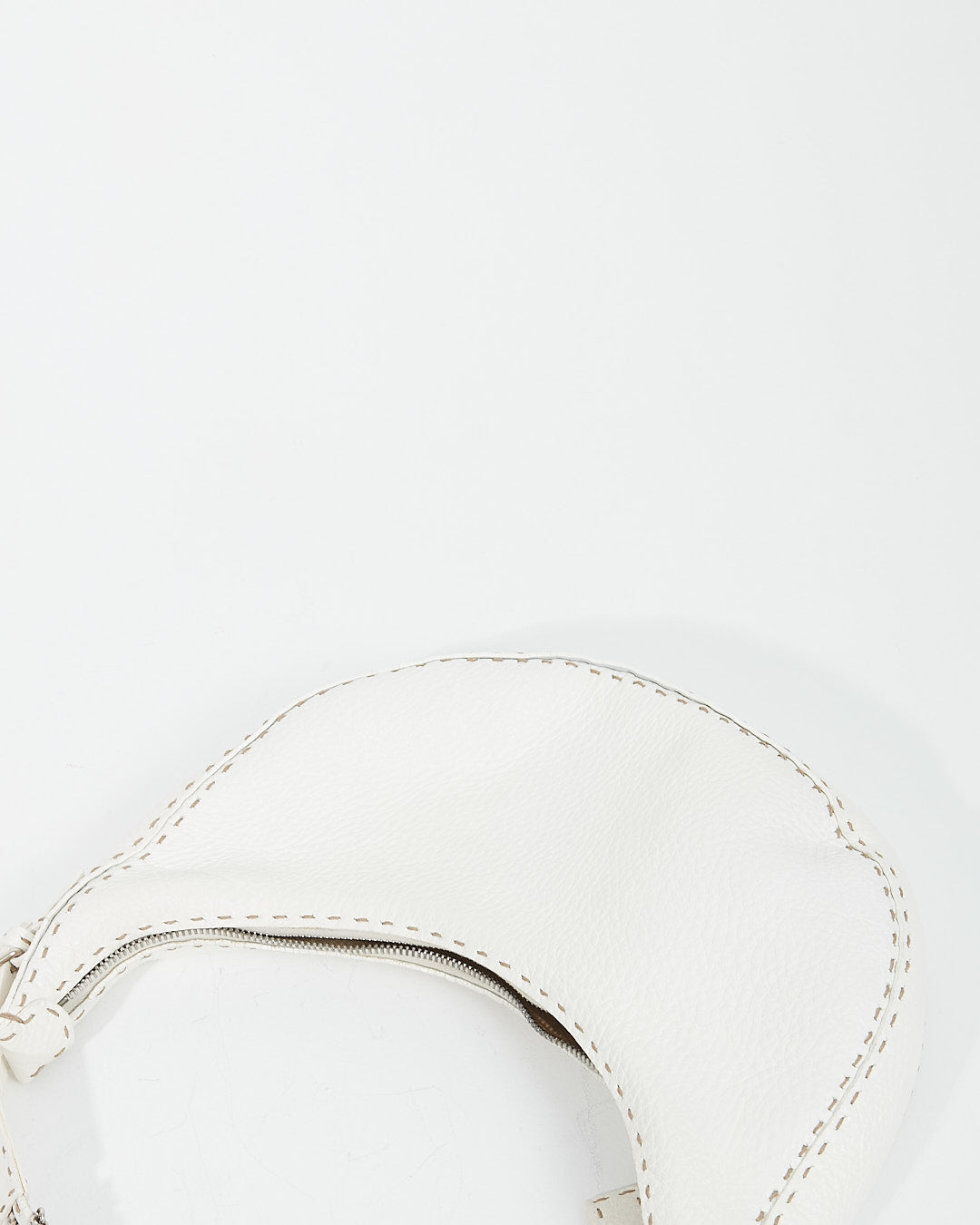 Fendi White Selleria Chain Détail Shoulder Bag